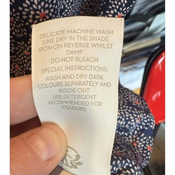 Boden Sleeveless Blouse Women's 10 Ruffle Split Neck Abstract Floral Career - Picture 8 of 8